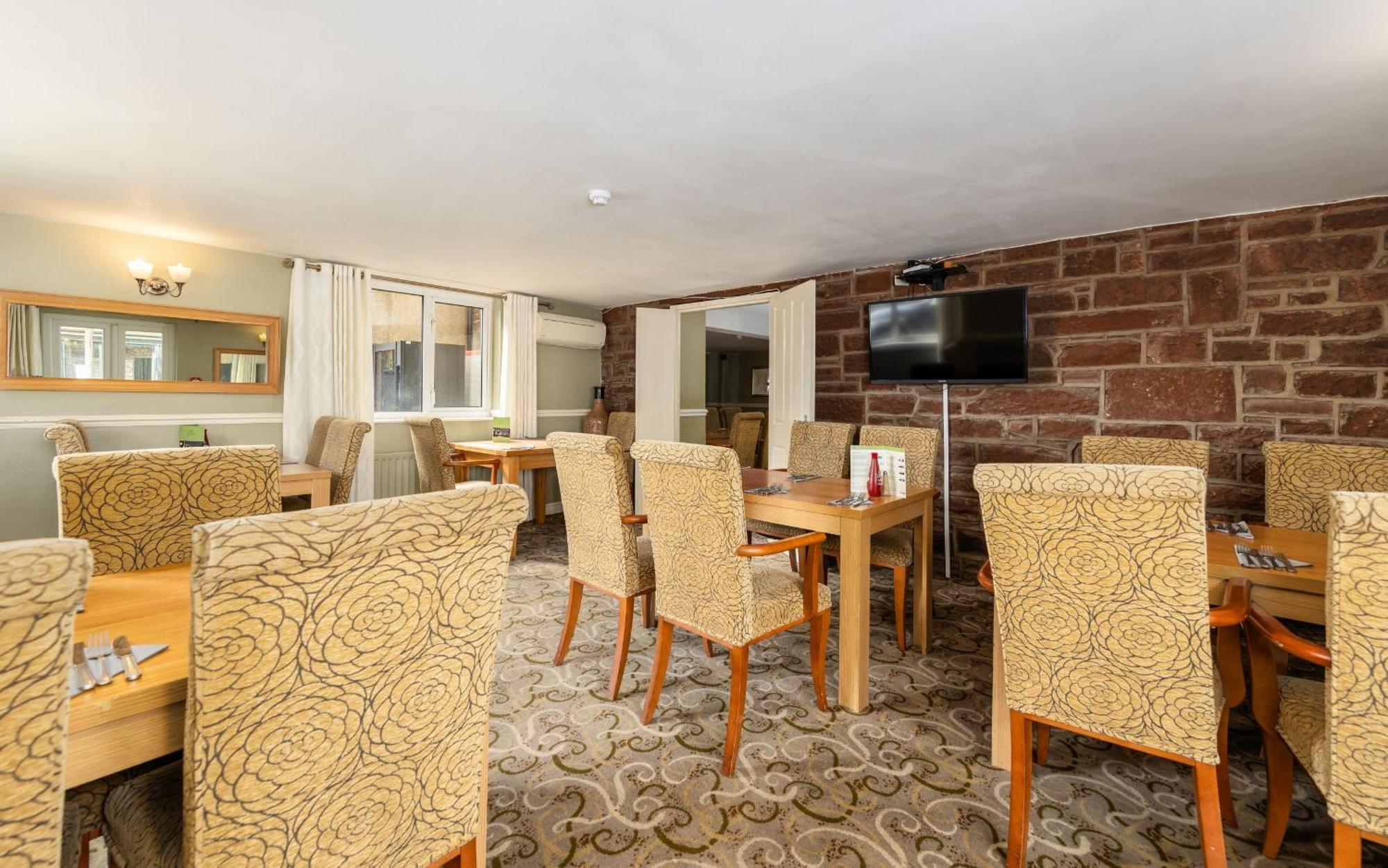 Hotel The Kellbank 3*