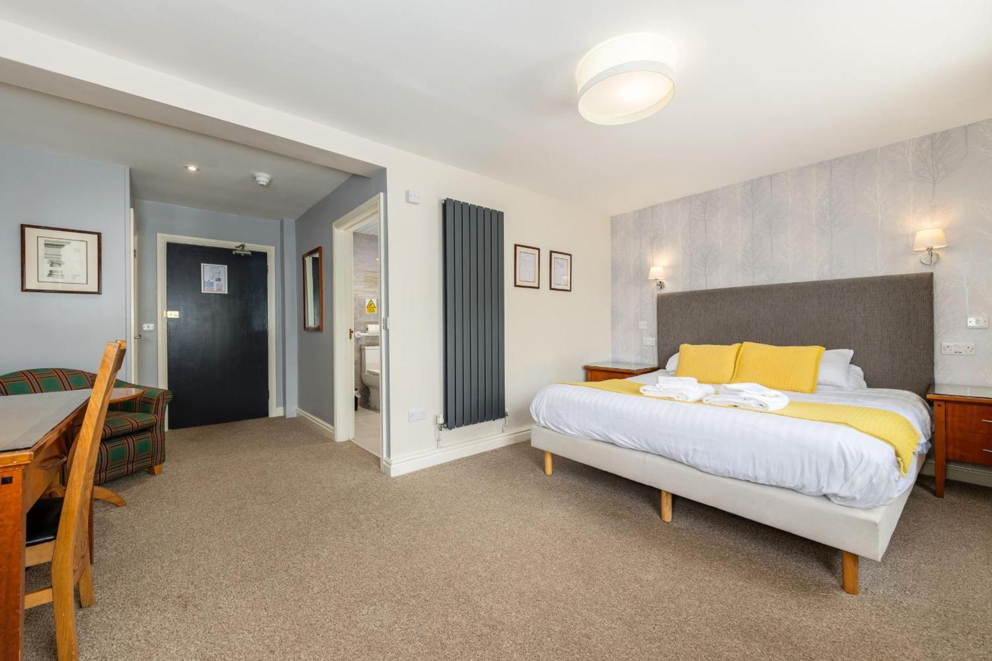Hotel The Kellbank 3*